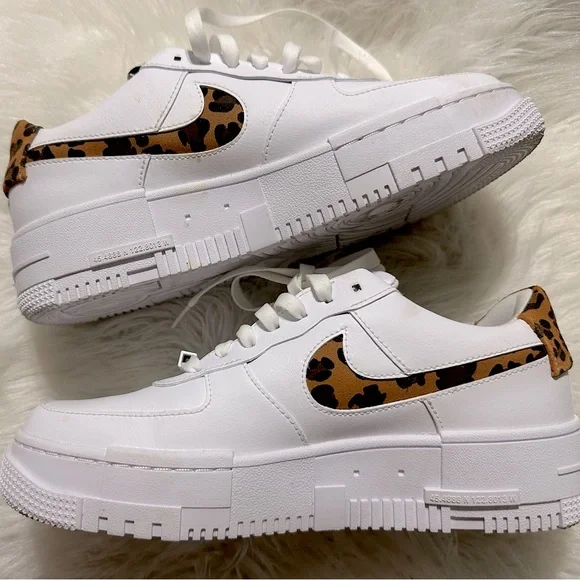 Nike Air Force 1 Low Pixel SE WMNS “White Leopard Print”  SIZE 9  LIKE NEW!! - Picture 8 of 11